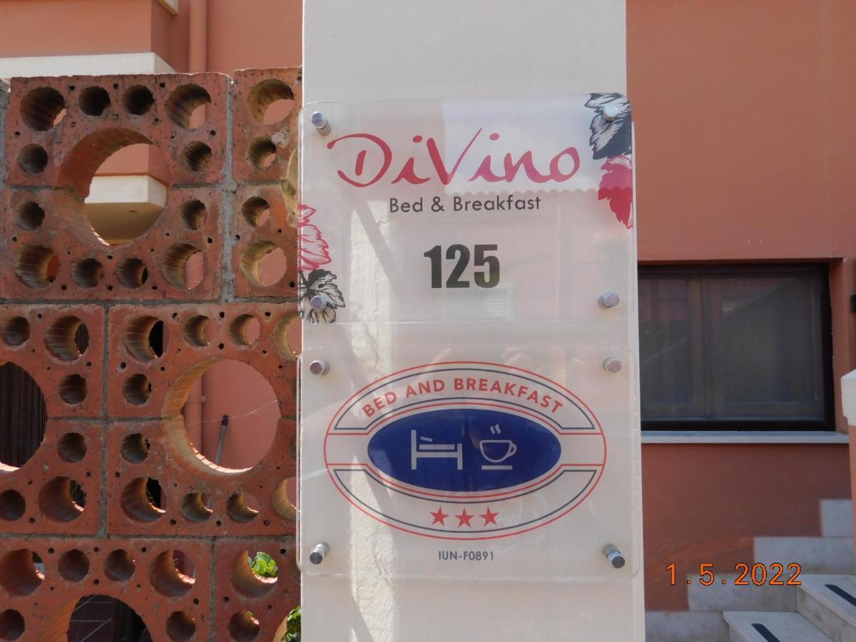 B&B Divino Cabras Exterior photo